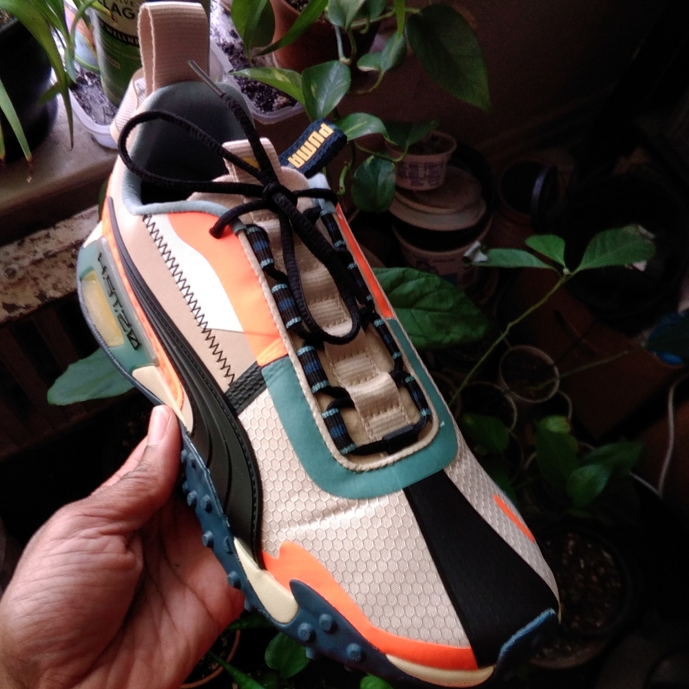 Puma Unisex LQDcell Cream, Blue & Orange Accents W-9, M-7.5 - Picture 4 of 16